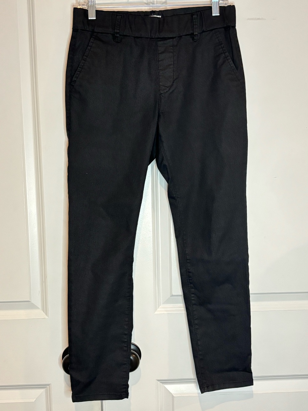 Bevy Flog Black Gray Pinstripe Elastic Waist Pull On Legging Skinny Pant 28